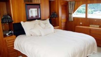Yia Sou - Main Deck Master Suite